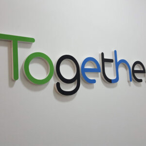 Together שילוט חברה