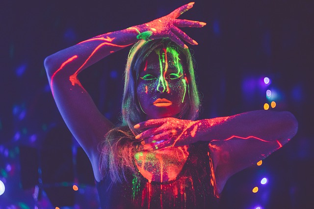 תמונות ניאון